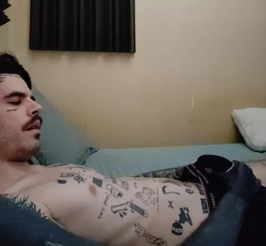 Woke up horny, anyone can help ? by LewisFire