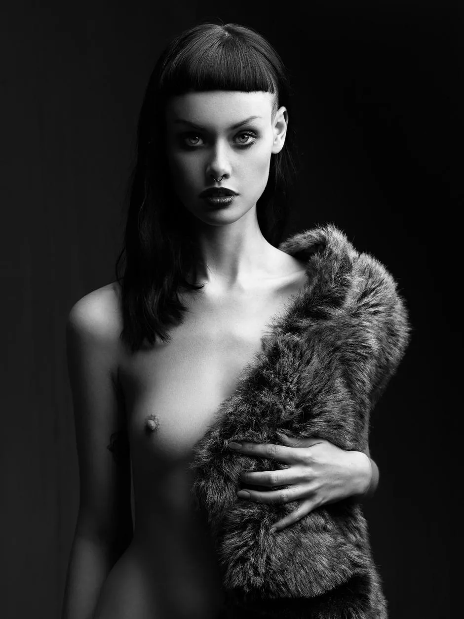 Alice by Peter Coulson posted by Gothmoggie