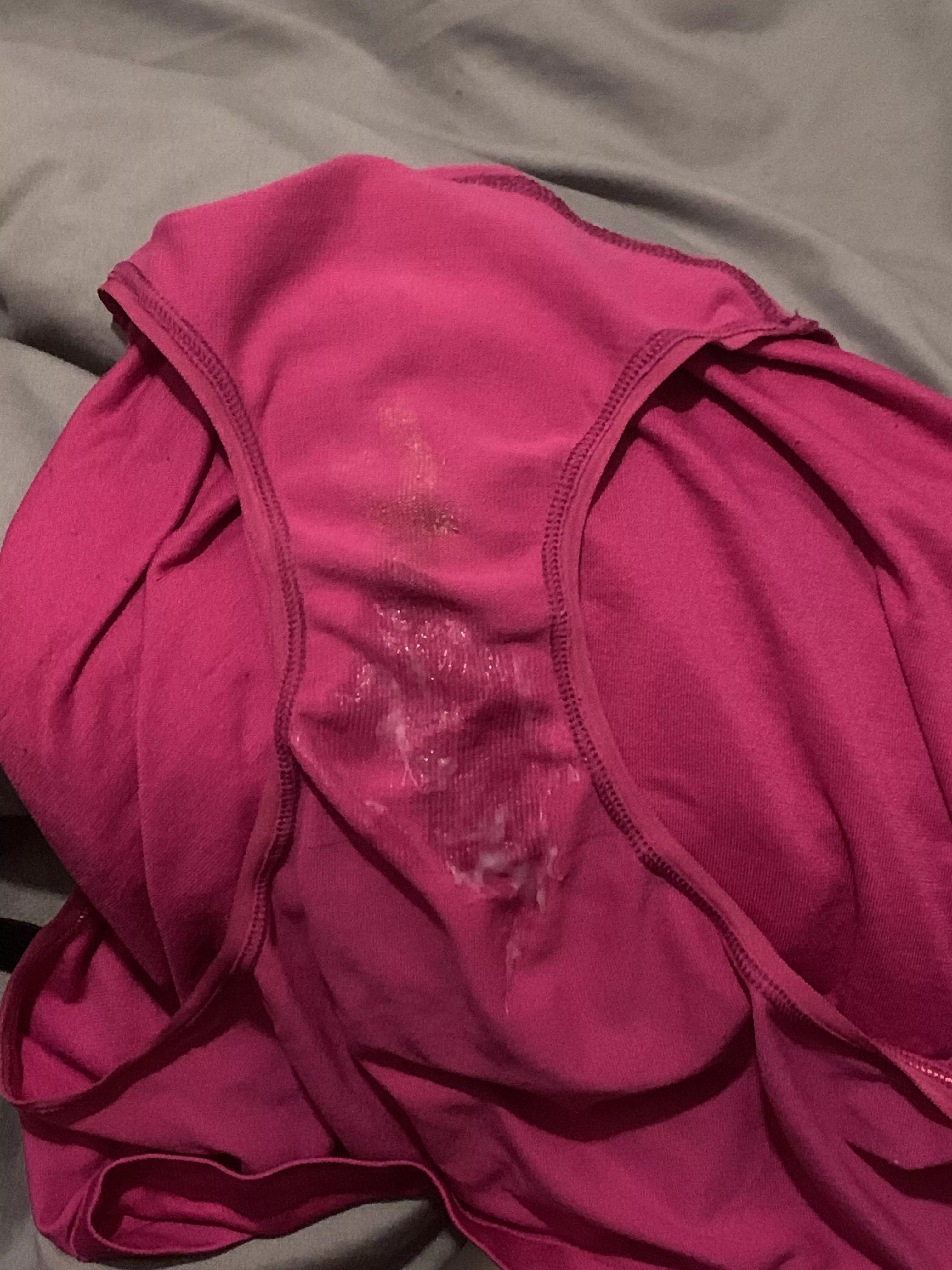 Extra creamy today. posted by cumtogether85