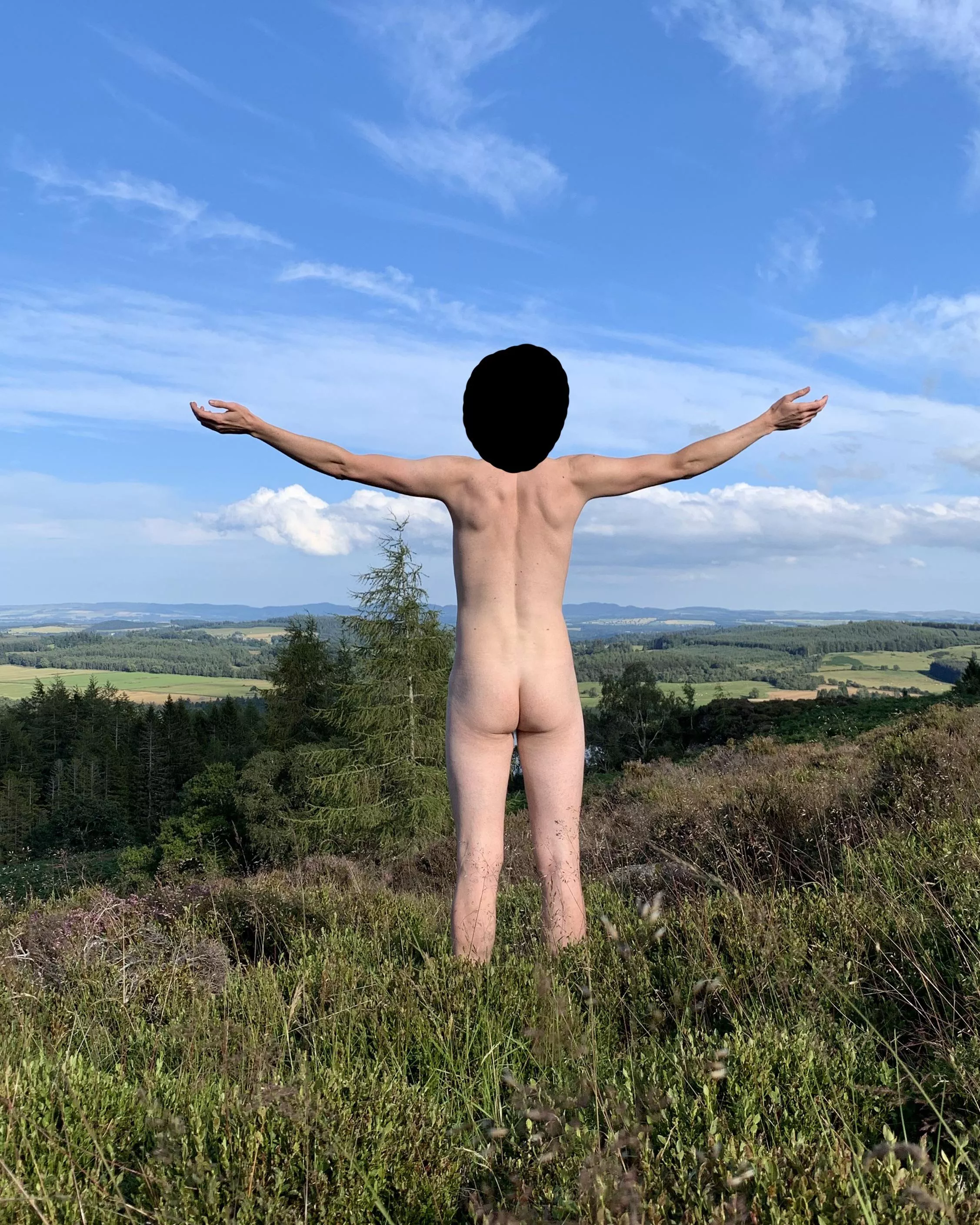 Feeling on top of the world 🙃 posted by mynakedadventures