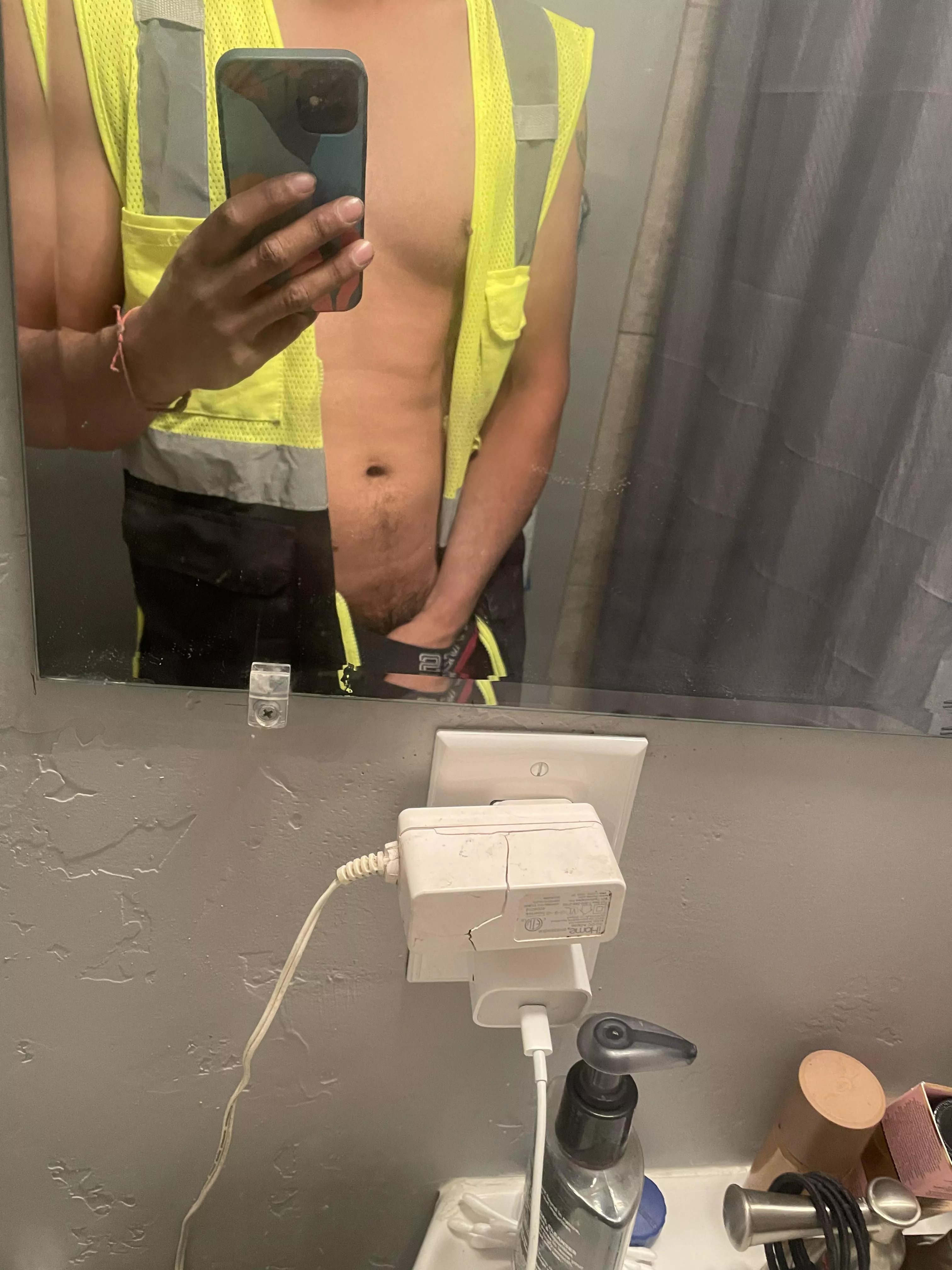 Handyman posted by Brief-Cream21