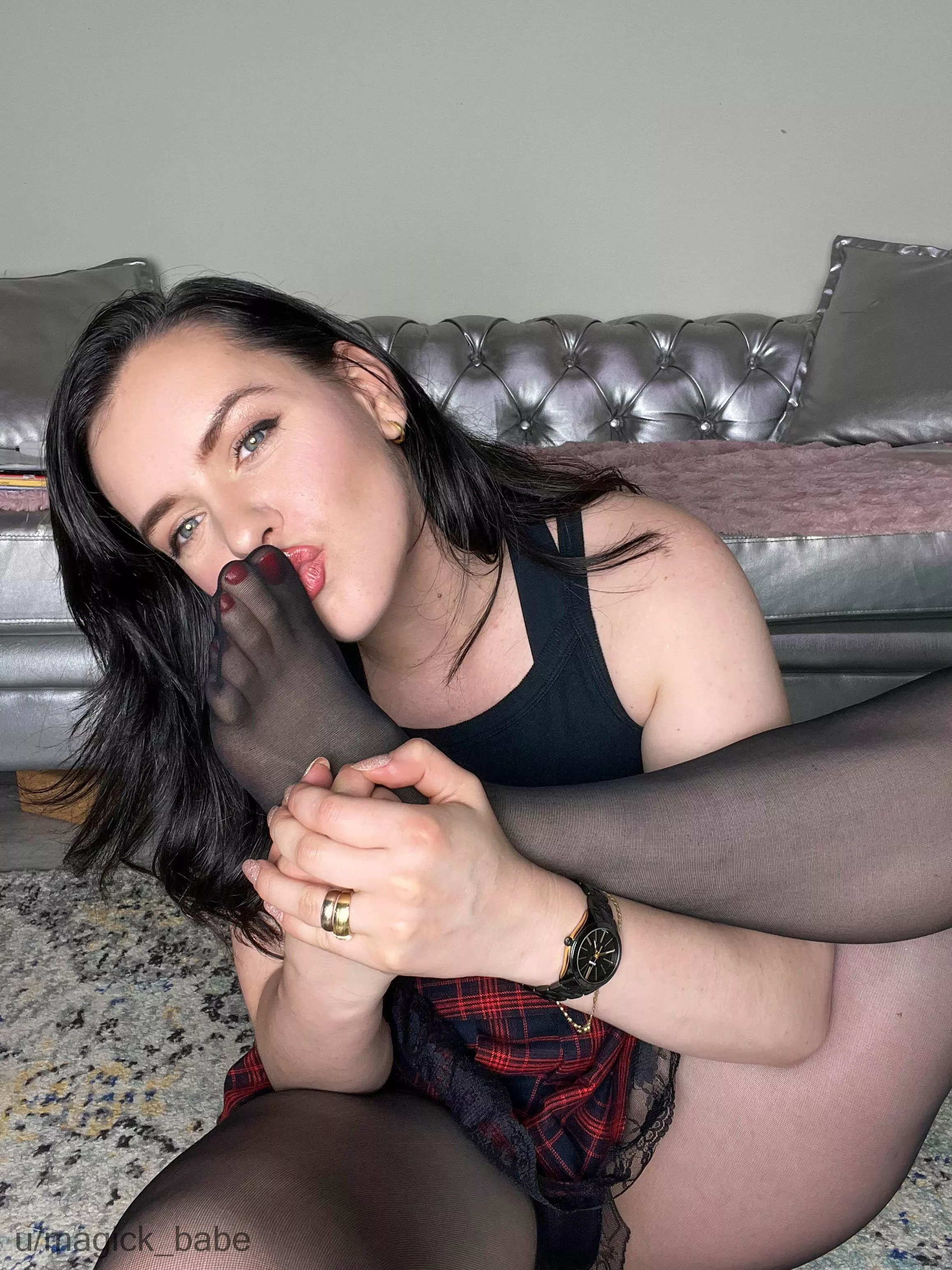 I'll kiss this one, you'll kiss the other one, deal? posted by magick_babe