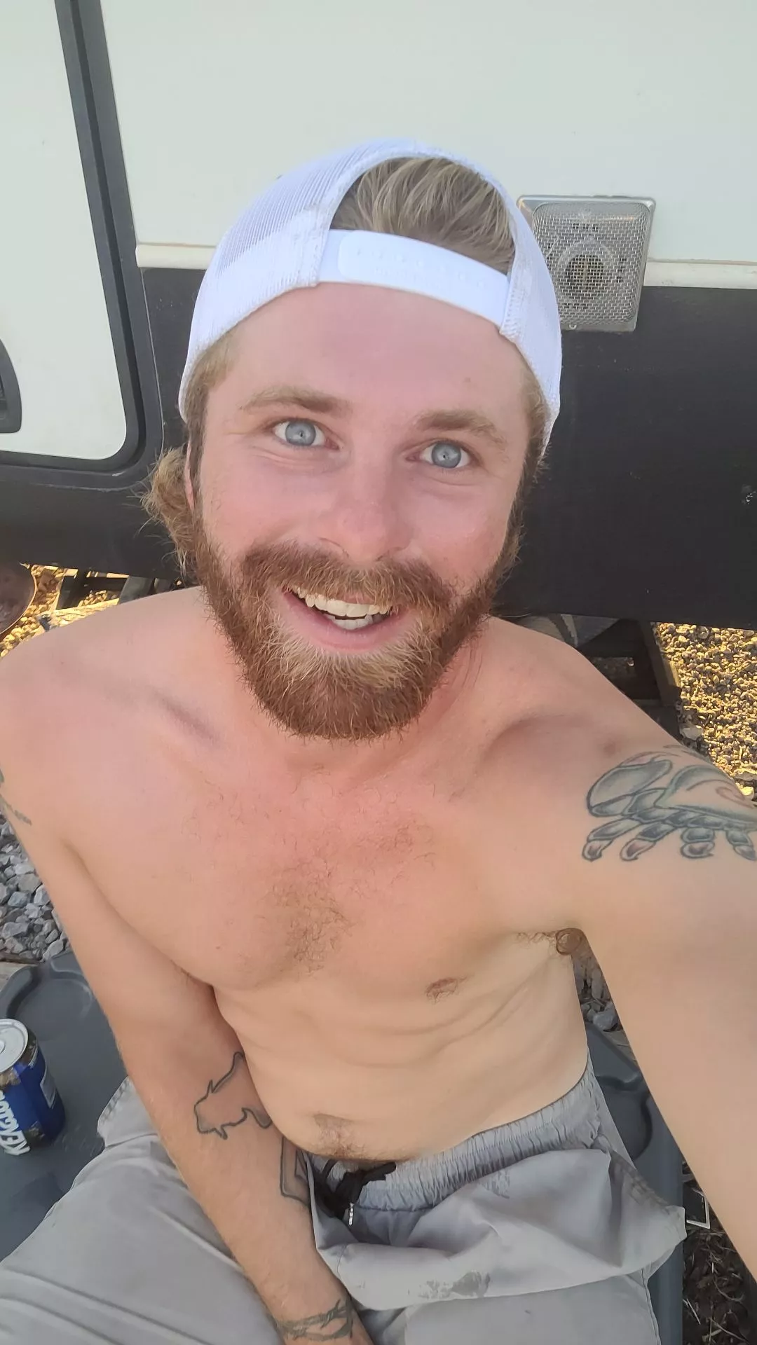 I'm just happy it's the weekend😈 posted by dirtyphe