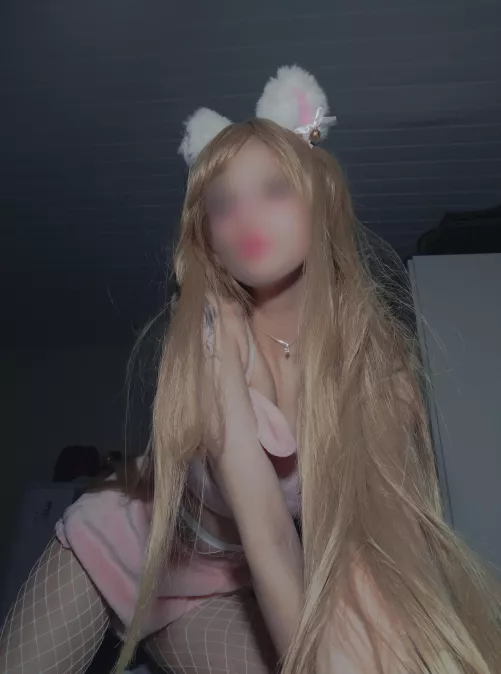 let me be your kitten 😽 by isbadbunny