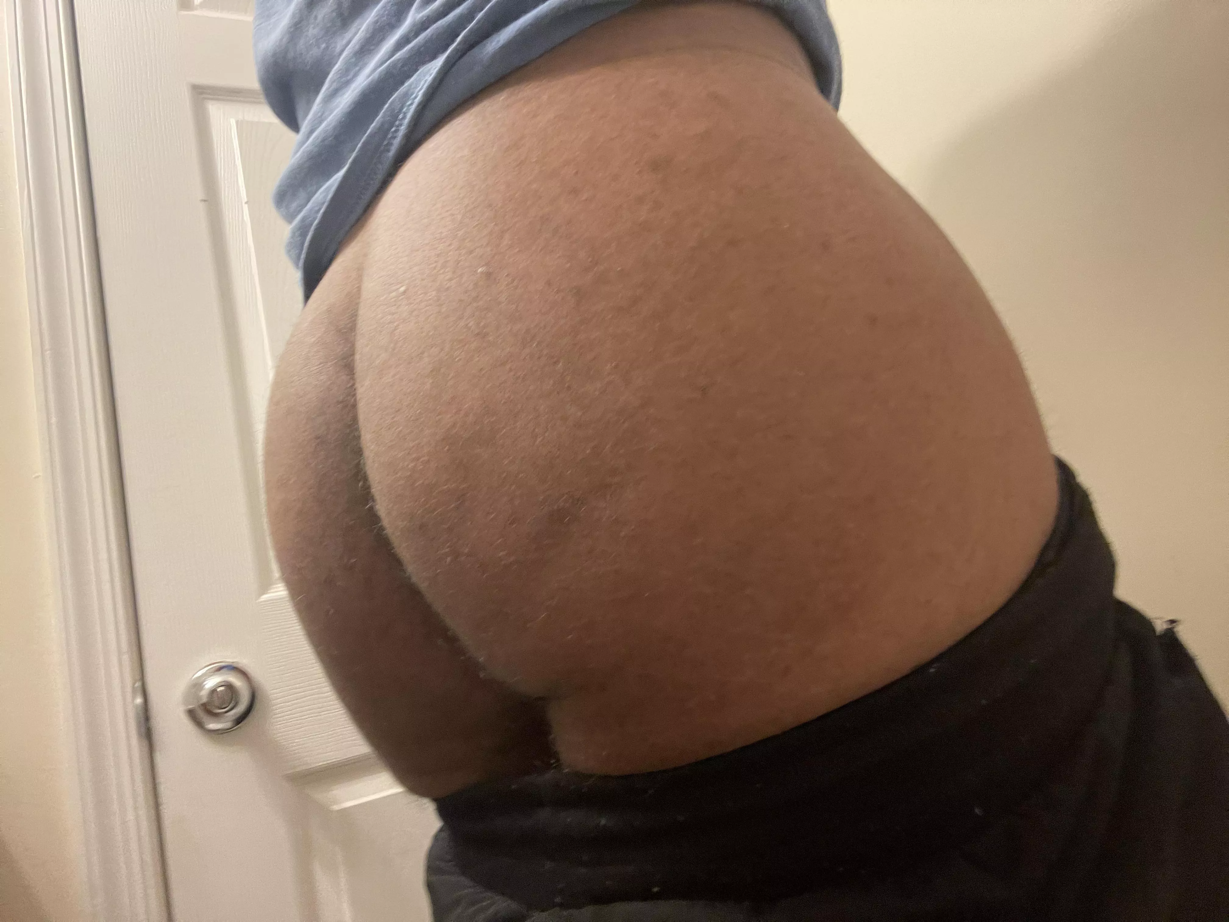 My 22 year old ass posted by BiGuy141