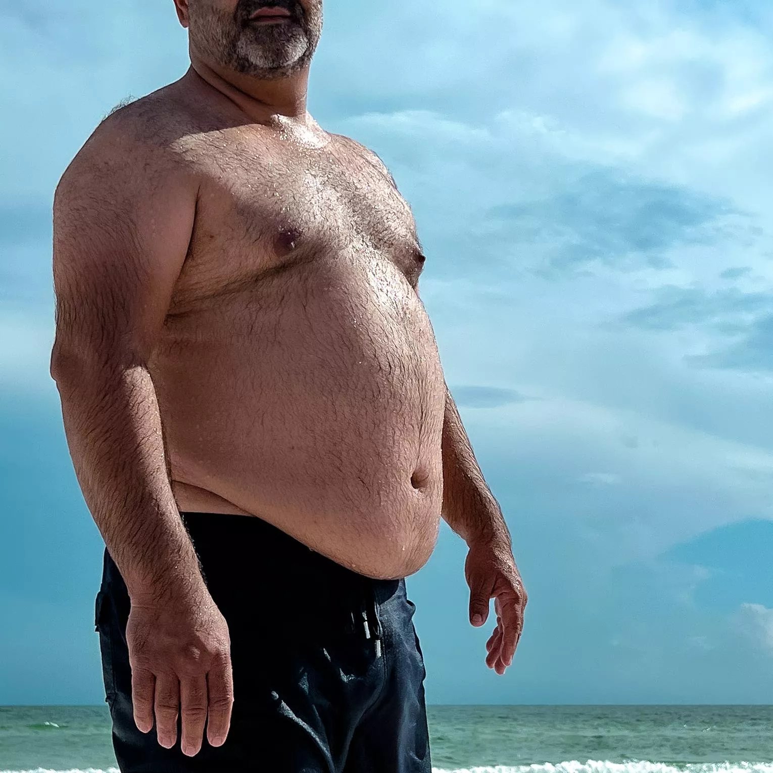 My belly needs sunscreen again, any volunteers? posted by truckerlorenzo