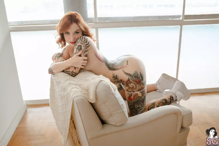 Porcelain beauty, Lilvicky 💝 by SuicideGirls