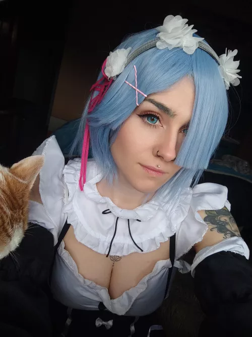 Rem Cosplay (@queenpeque_cos) by QueenPeque
