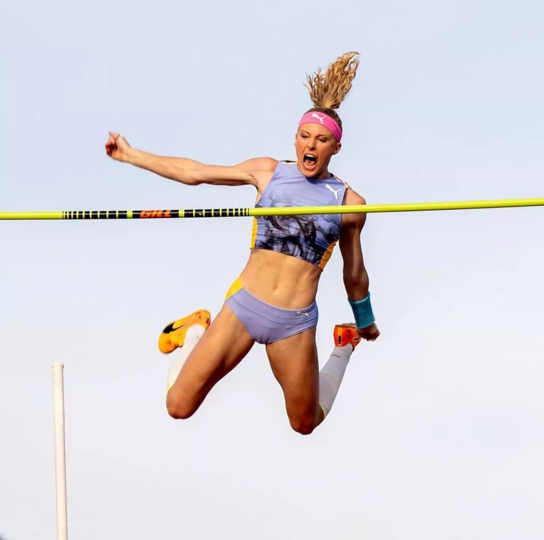 Sandi Morris - Pole vault posted by Frequent-Cheetah2390