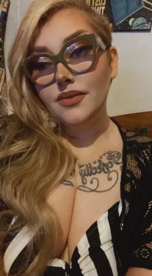 Saturday night shenanigans by moon_witch_cupcake