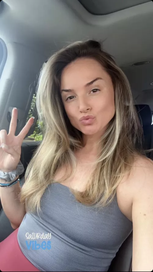 So gorgeous by agent_zero43