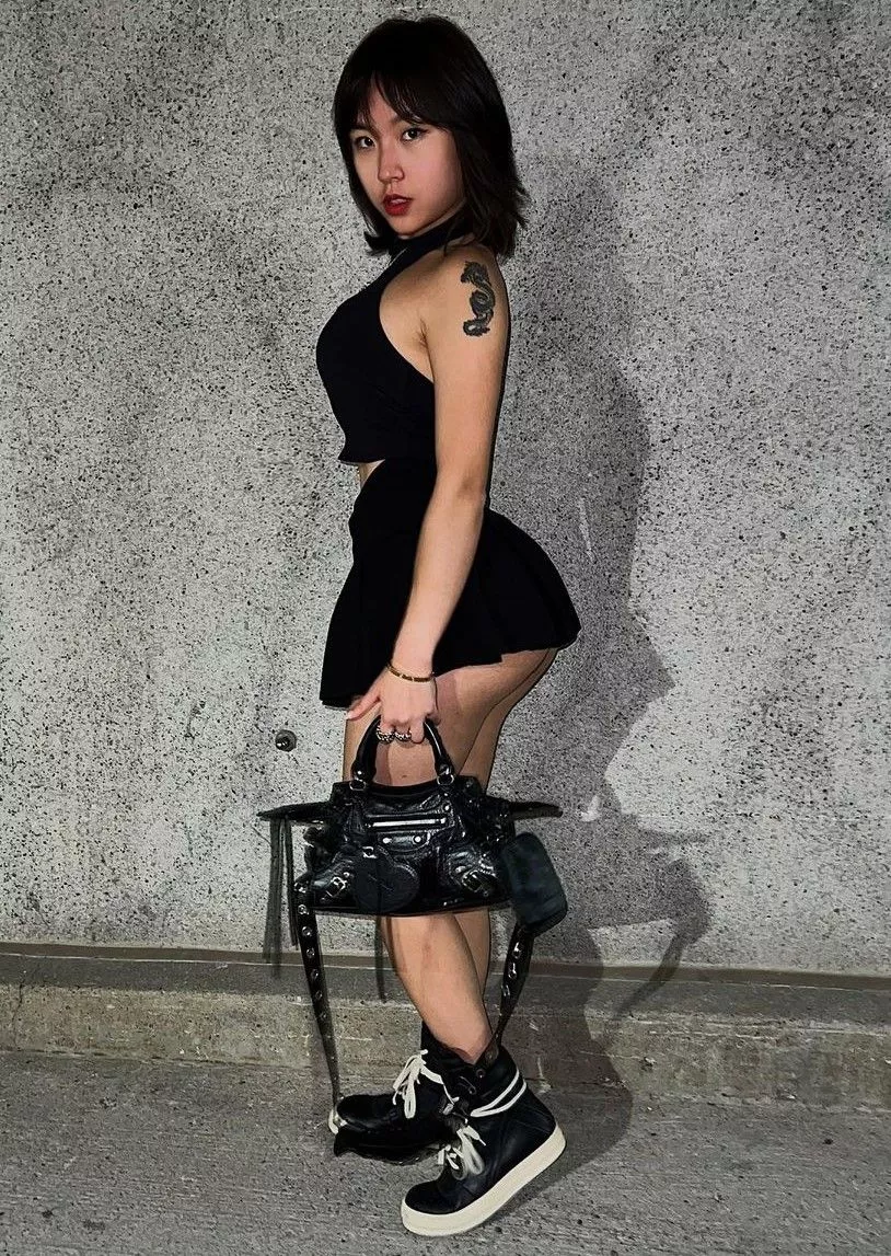 wondering whose cock will i be riding tonight posted by cato-queen