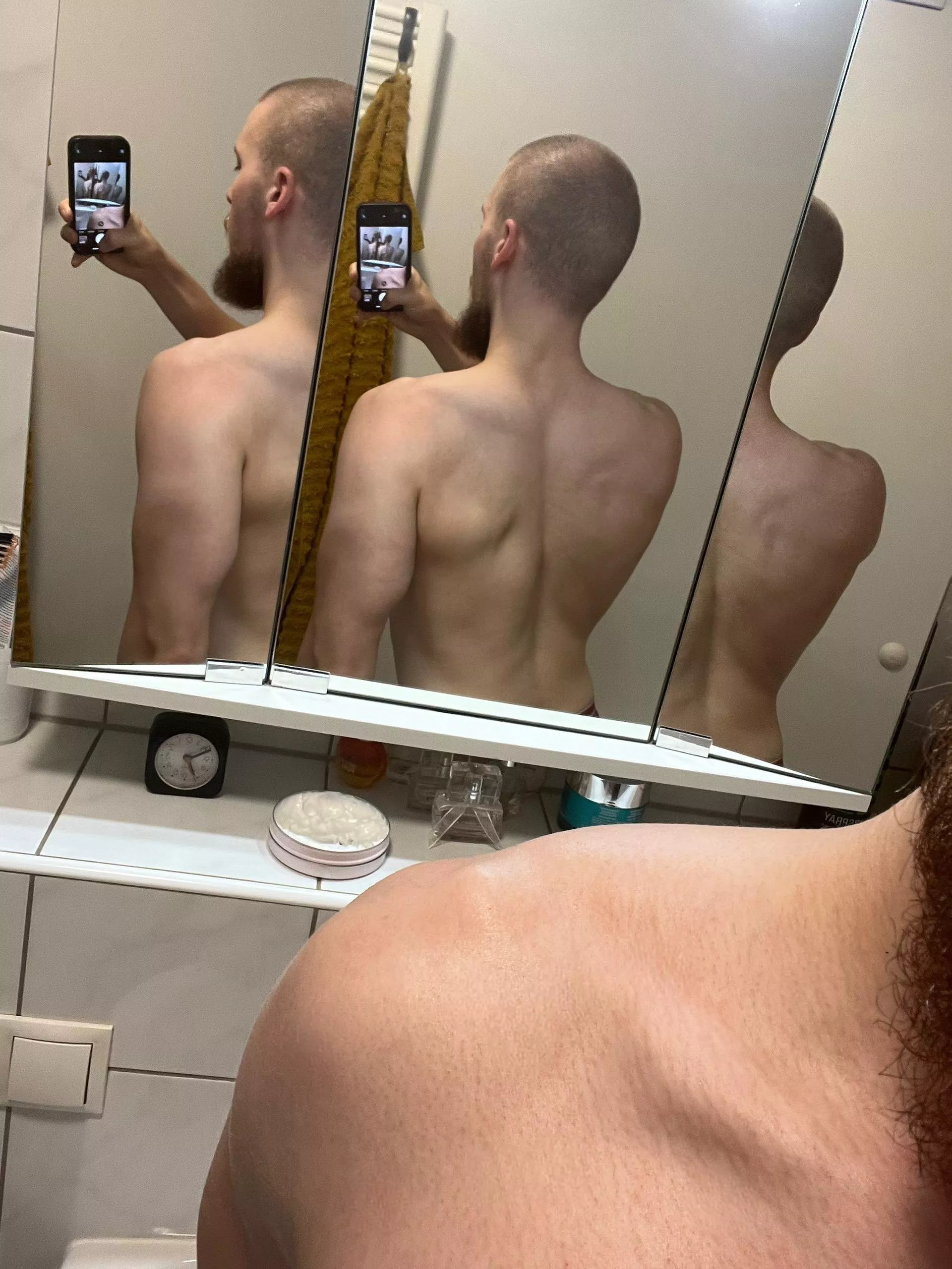 would you call this muscular? posted by KeyDisance