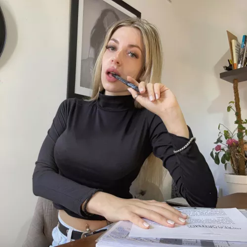 Would you date this Argentinian blondie? by LunaSunflower18