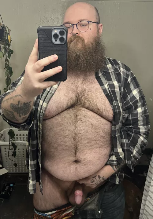 A lazy Sunday evening, how’s yours? 👀 by General-Macaroon-913