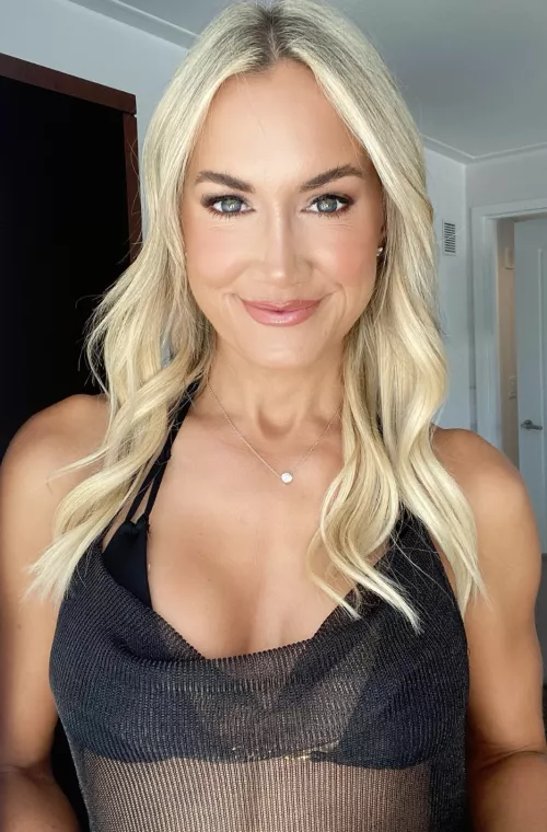 Alissa Kacar by Large_Sympathy7717