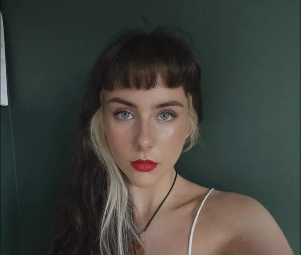 British model. by RedheadsWithBedhead