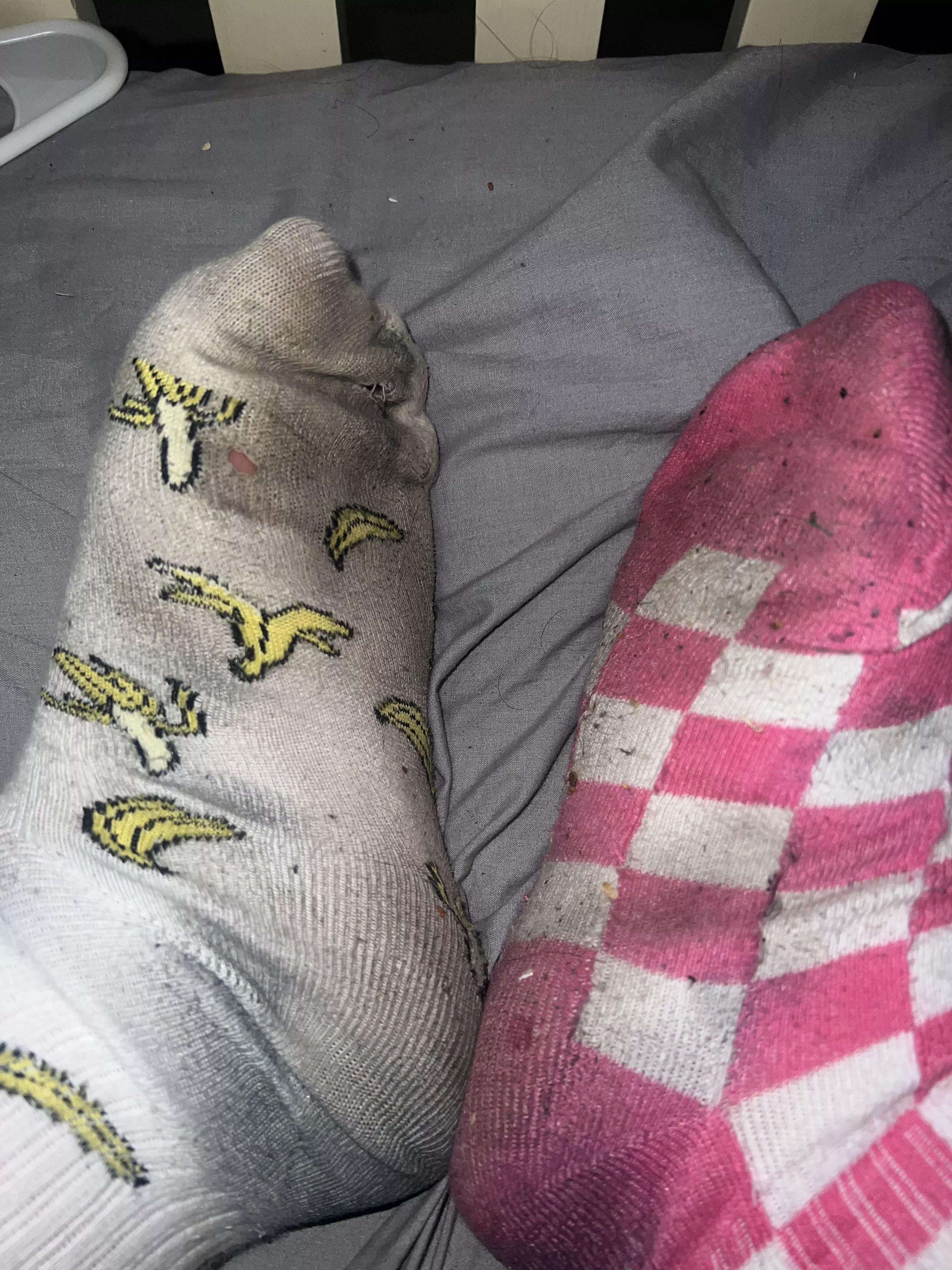 Got to be the dirtiest pair so far 👀 posted by Angelfeetpicsforyou