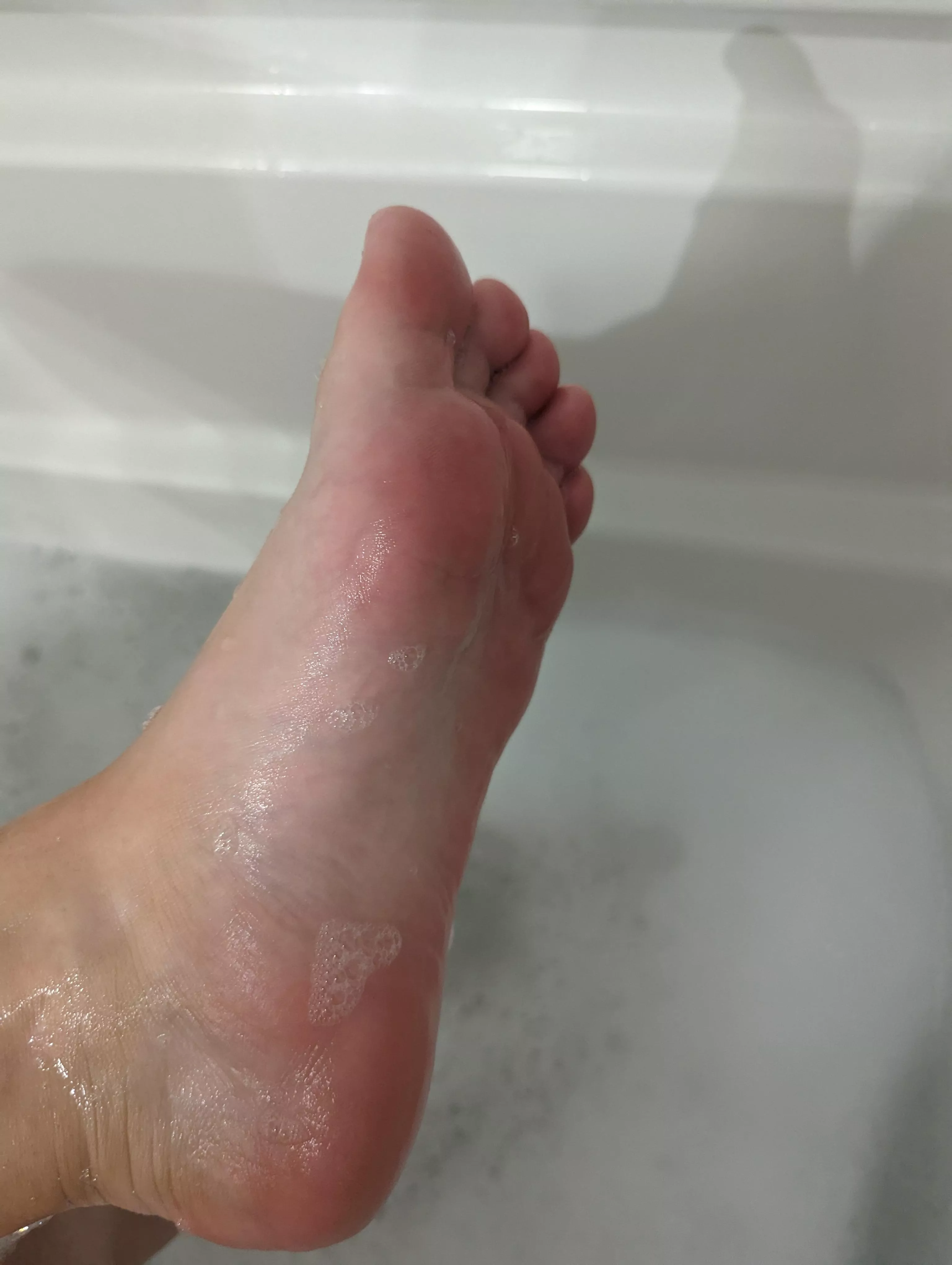 How cute are my feet? posted by GoddessLooLoo
