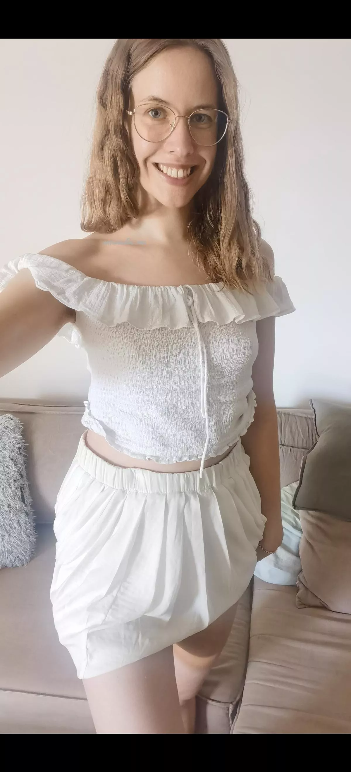 I left the house in this outfit and got a lot of attention 🙈 posted by naturalgirl_mel