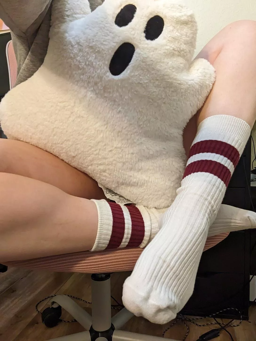 It's almost fall, which also means it's almost sock season ;) posted by lilygracefeet