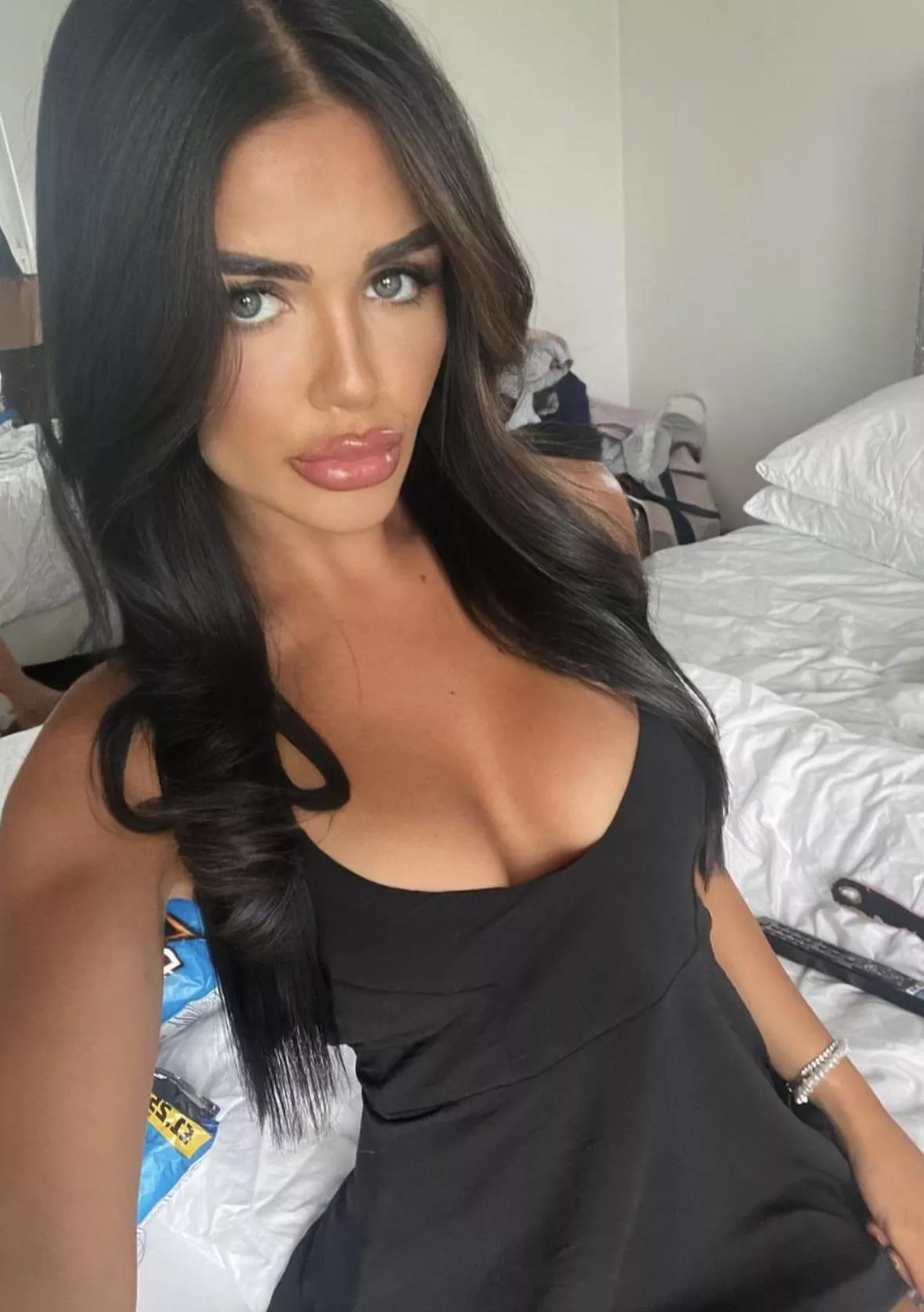 Millie posted by round_plastic2