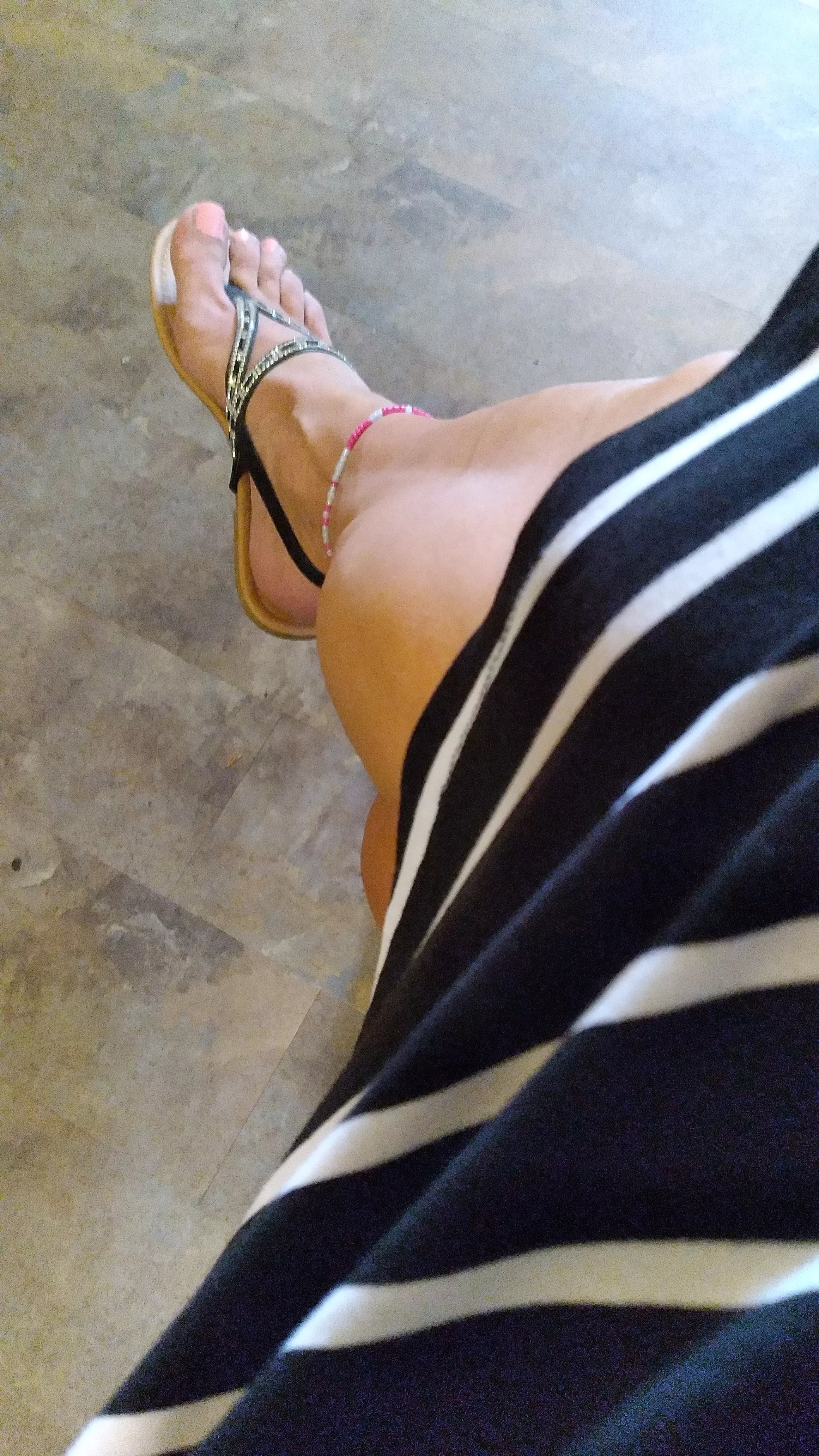 My work outfit for the day 💗💗💞💞 posted by Jilljohnson812