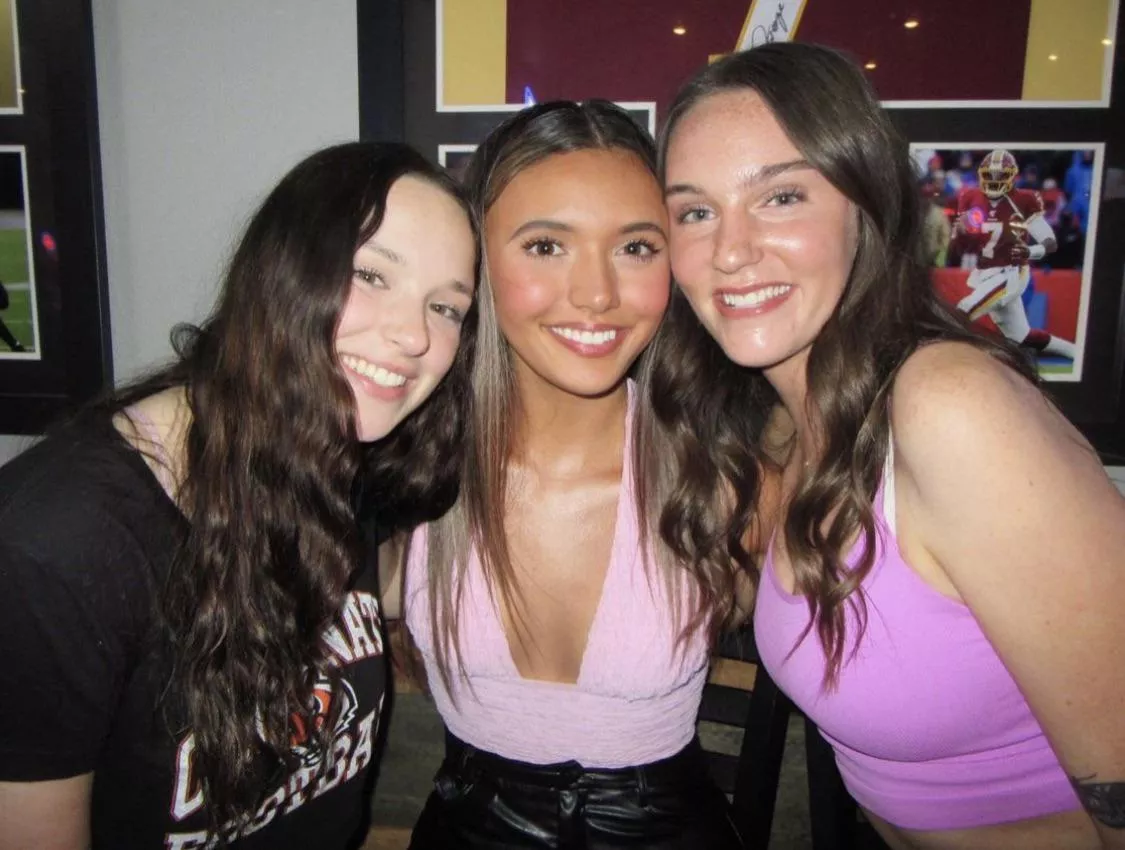 New Freshmen posted by BingoDino-dna