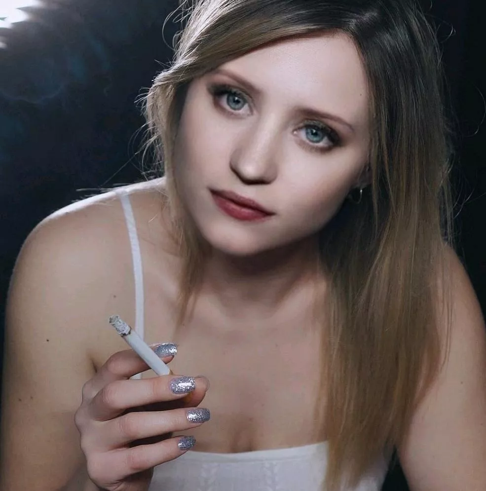 New here...am I doing this right? posted by LanaSmokes