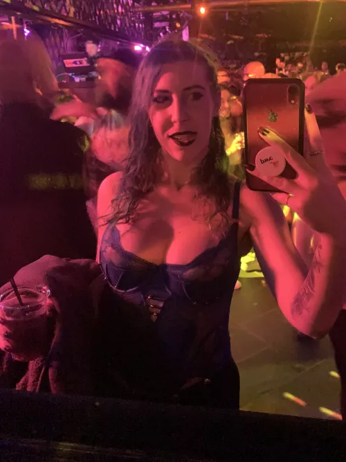 The classic rum and coke by sirenskiss3