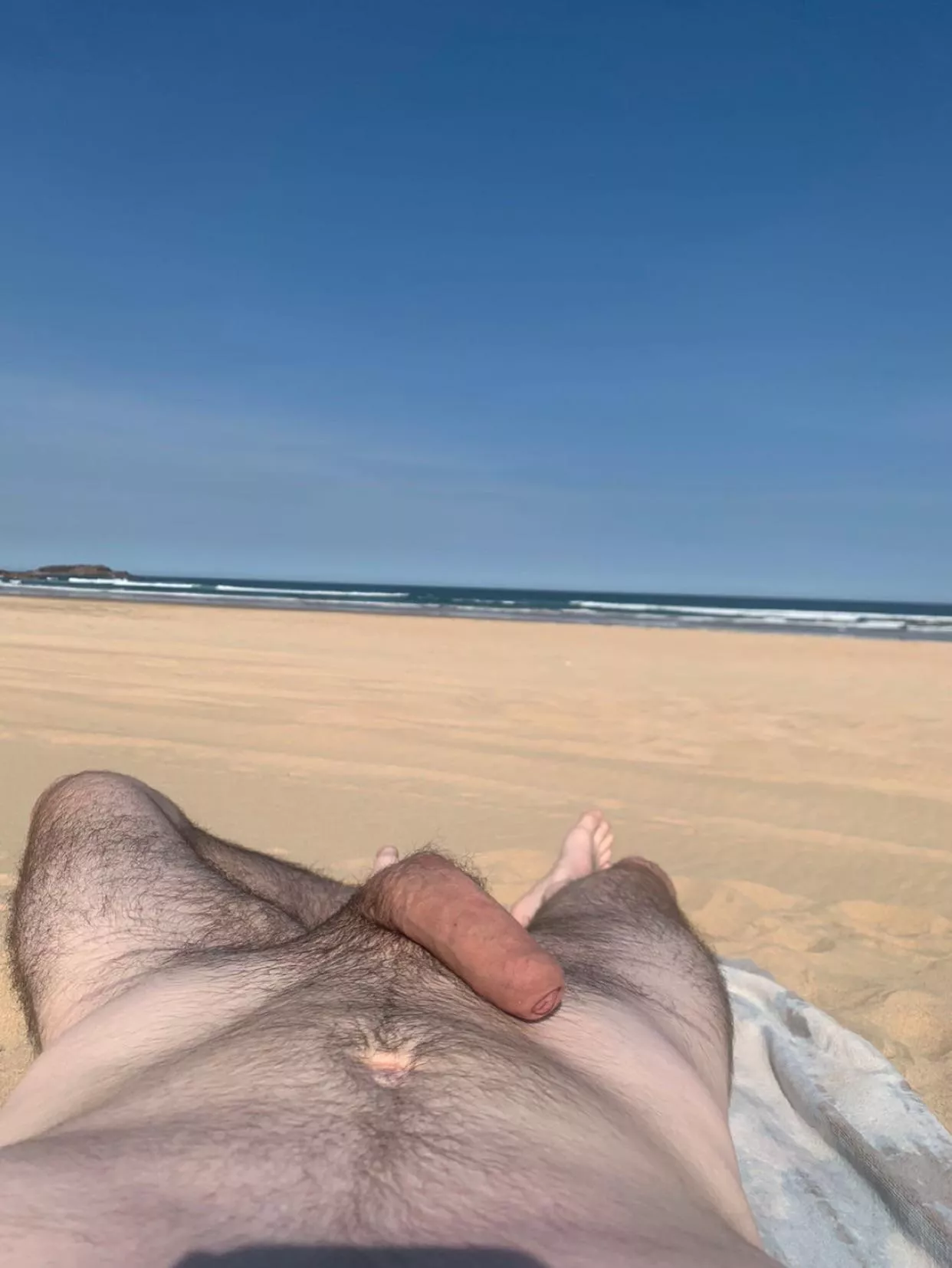 20, just had my first time at a nudist beach!! posted by justalad03