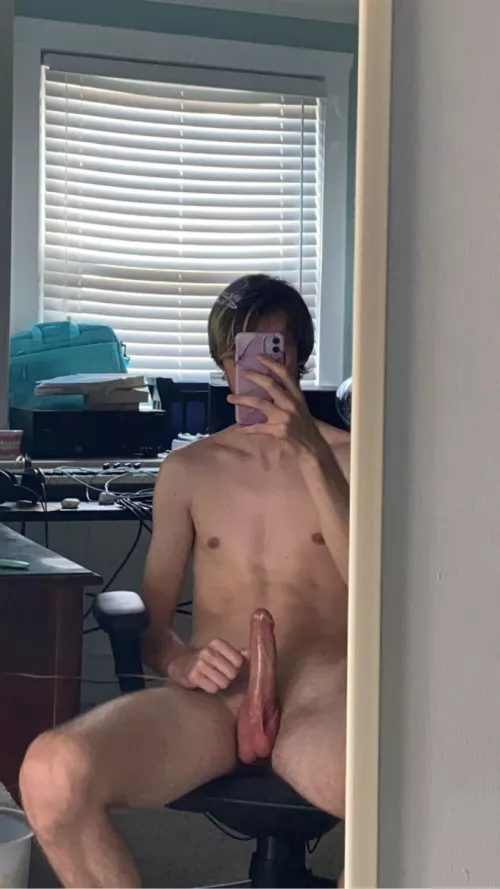 27M SE Virginia, Would love the company of a hotwife or couple by A_very_tall_boye