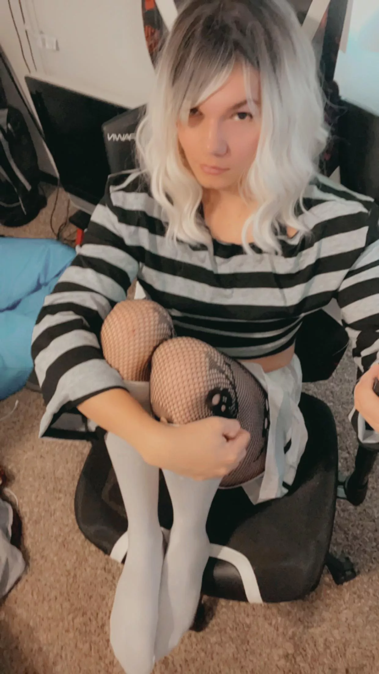 Anyone need a cuddle buddy? posted by Lezzh