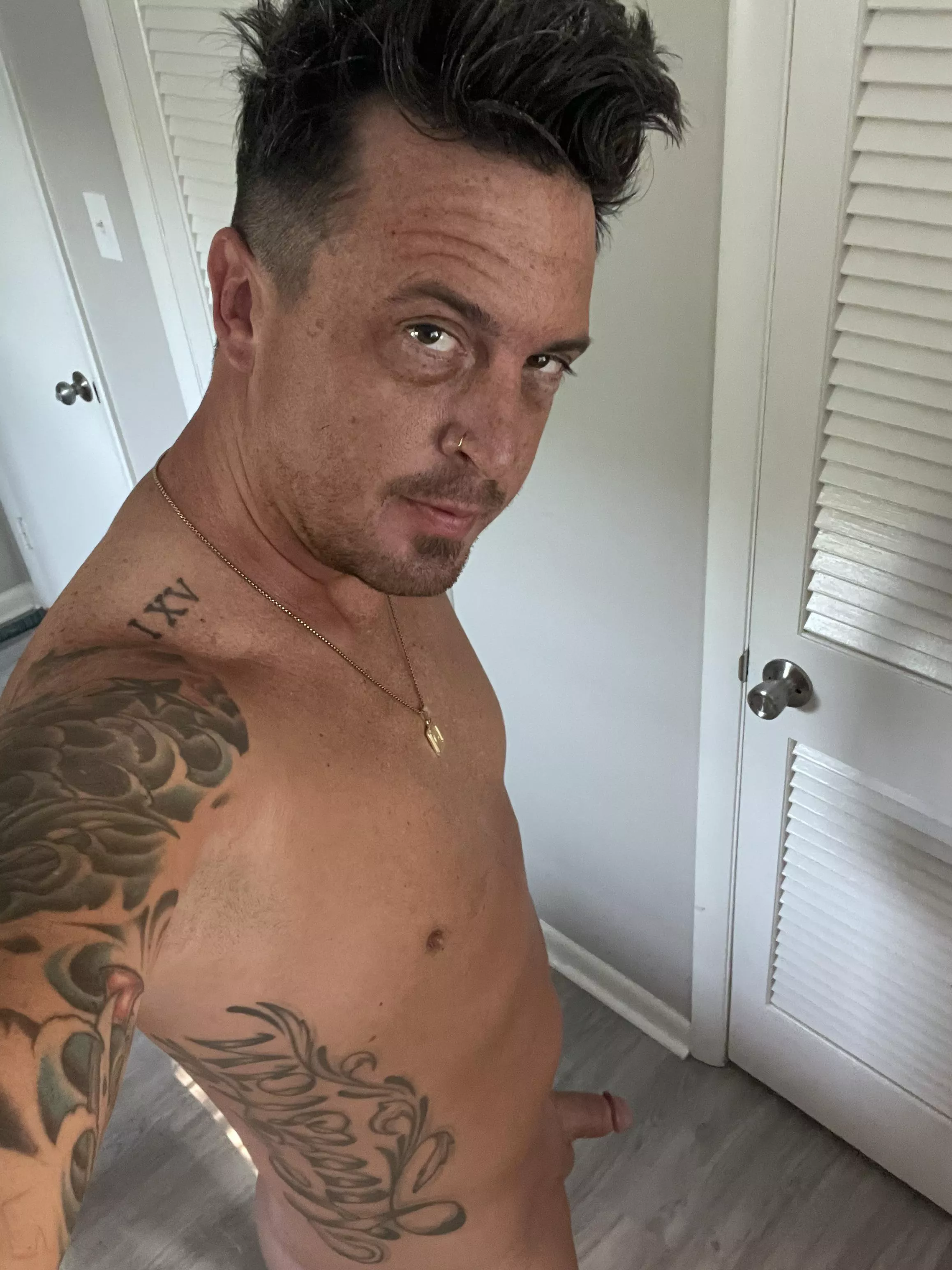 Come show me what you do for afternoon fun (40) posted by JackRichard_