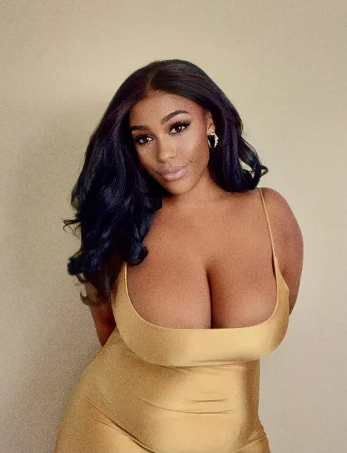 gold dress diva! by kennedydavisof