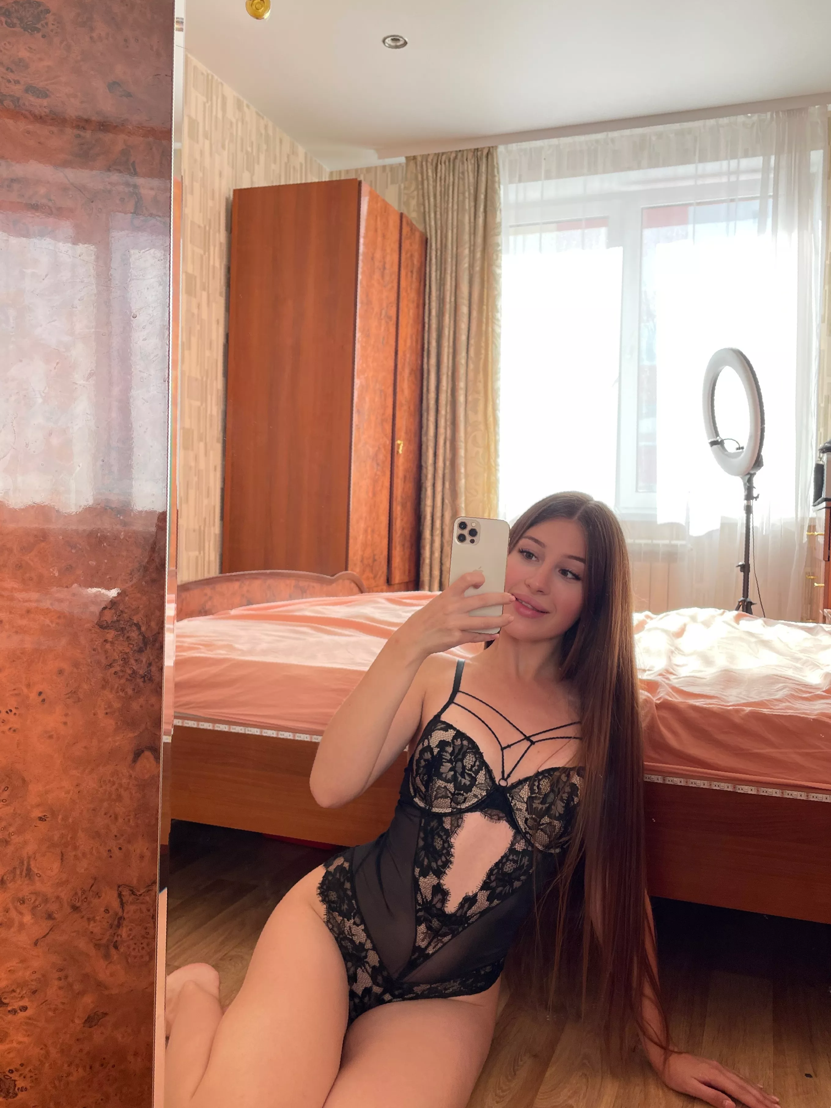 Heat things up with a sultry selfie, who's in? posted by No-Complex-7975