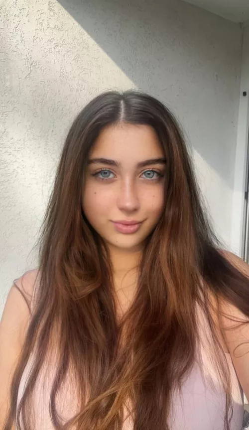 I love smirking and showing off my happiness by chikitalyana