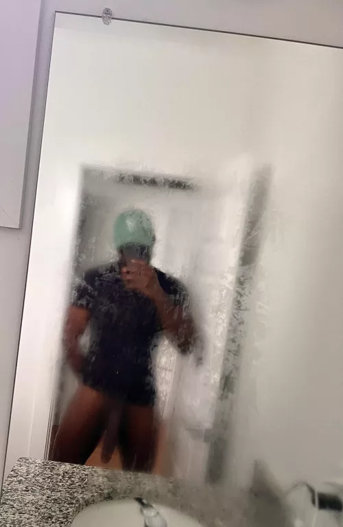 Is it hot in here or is it just me? 😏 by BlackberryJuice7