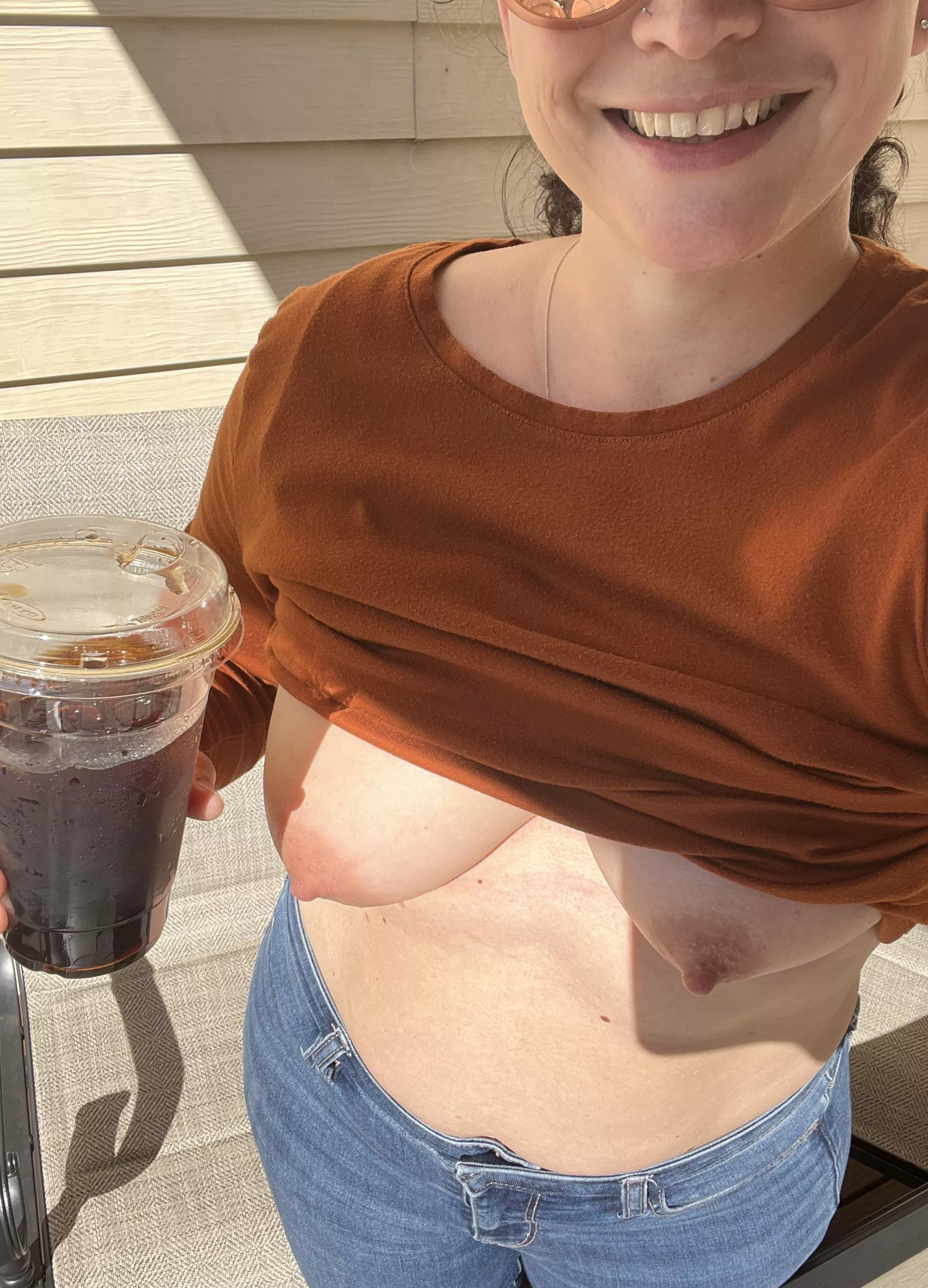 Lake day fun with Dalai Java cold brew in hand👌🏼 posted by Funwife17