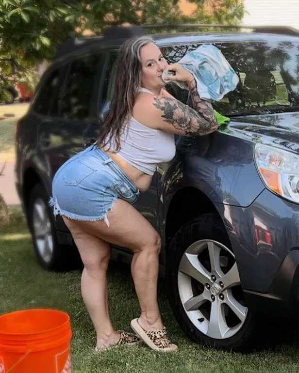 Men that love cellulite are the hottest posted by BillieBloom