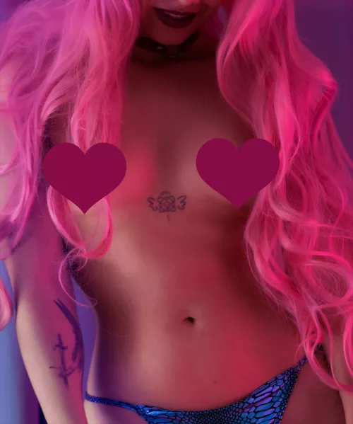 More of our Sweet Sunset photoshoot ❤️🧡💛 by HoneyLustDuo