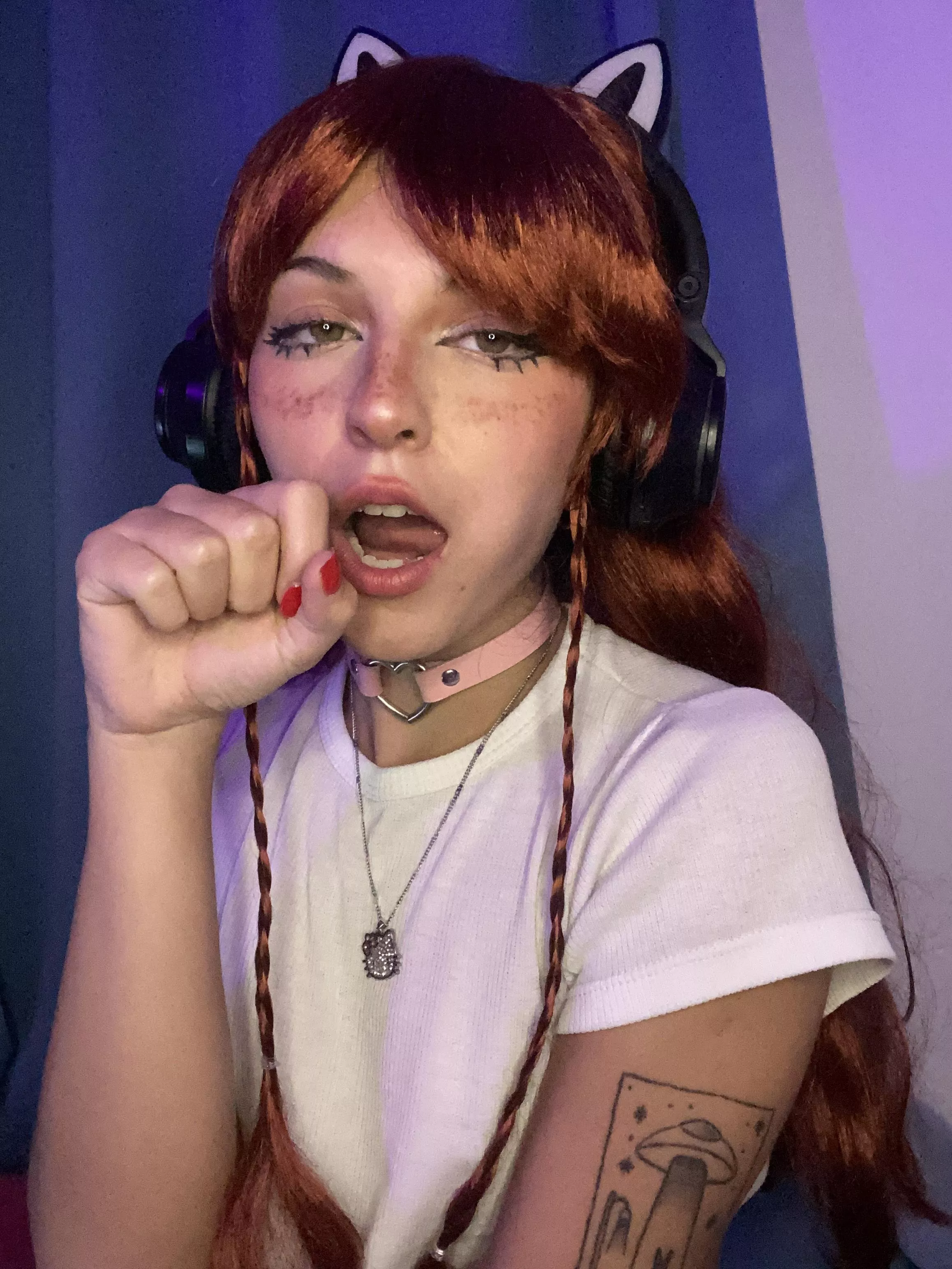 My application to be your E-girlfriend posted by LavetaHuber