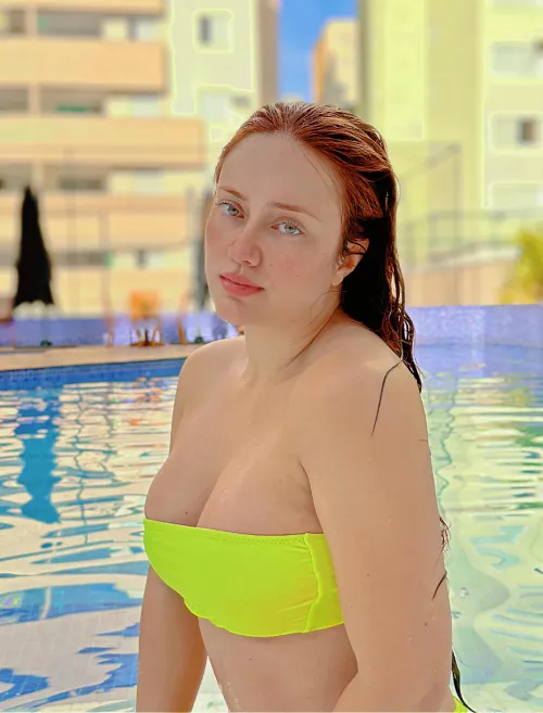 My eyes are up here by Puzzled_MJ