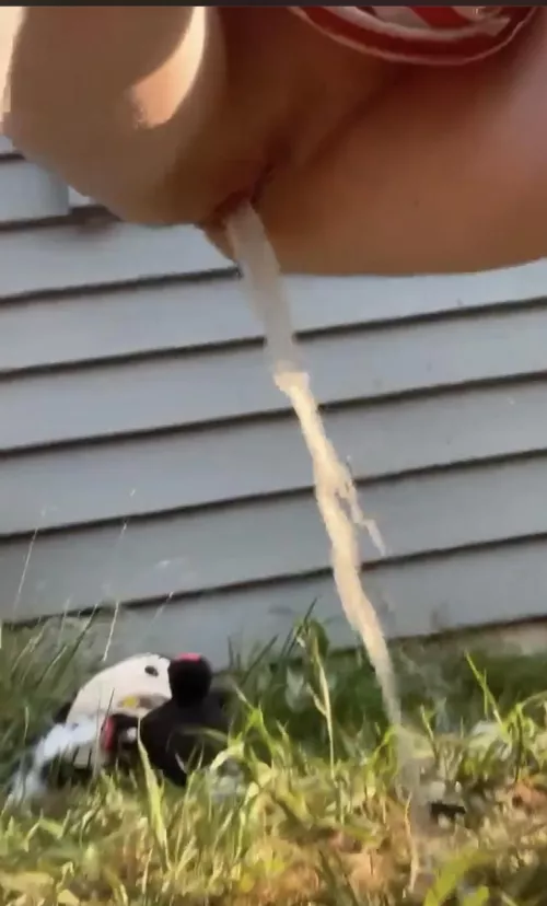 Netflix and chill? Pfft. I got your stream right here! ☠️🩷 by Bleach-Killz