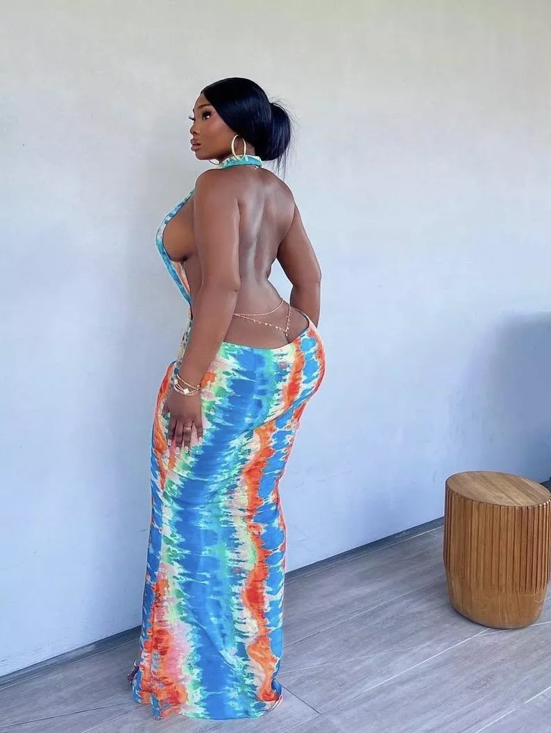 Nice cleavage posted by flhx107