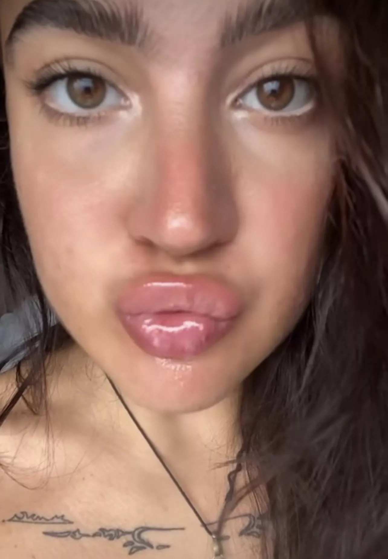 Pouty posted by lonelyalbuq