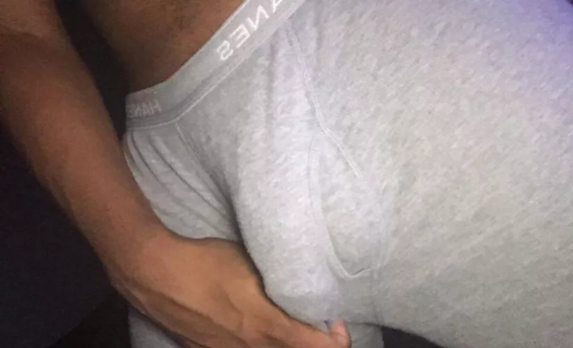Rate my bulge by lilslayy