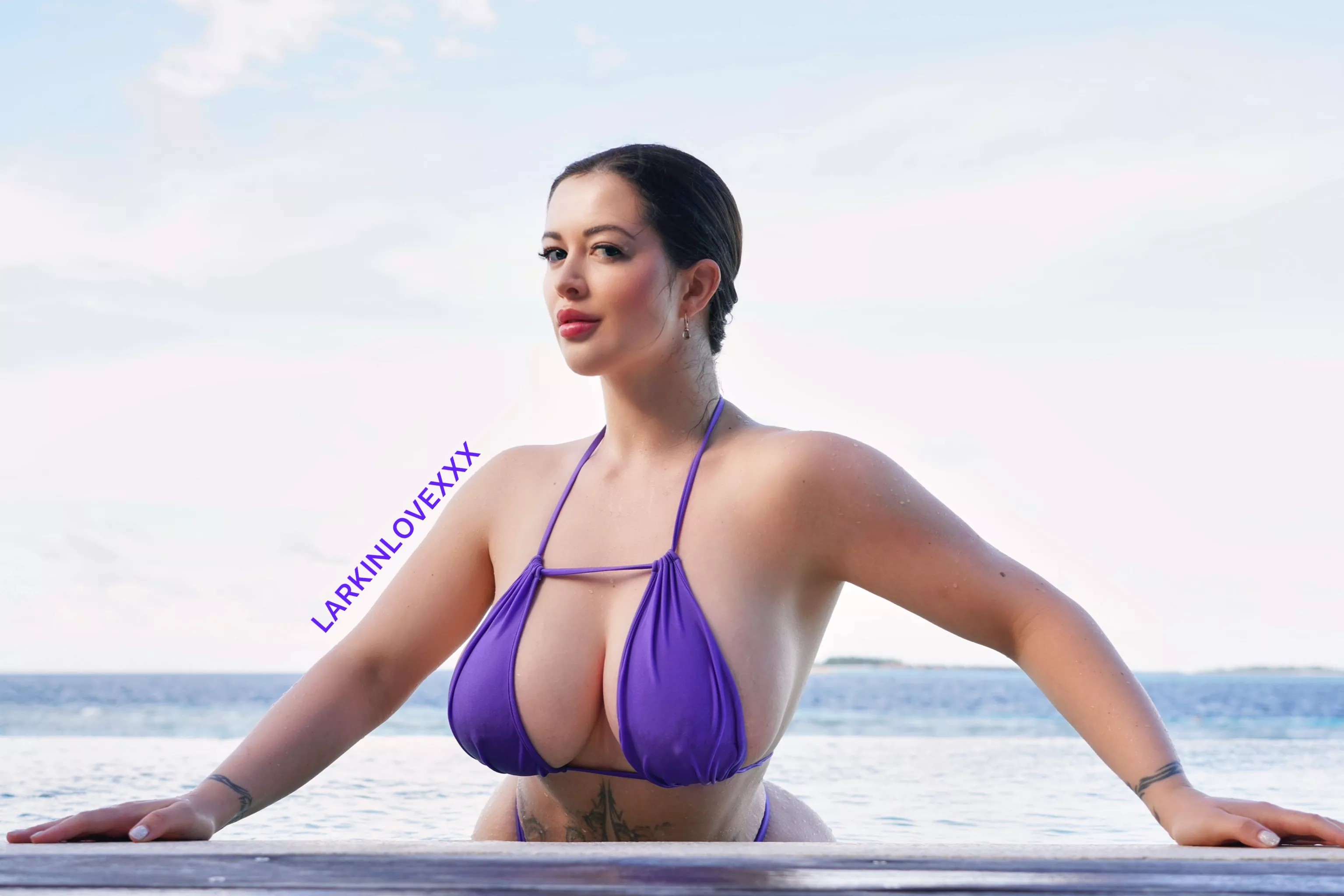 Summer lovin' posted by larkinlovexxx