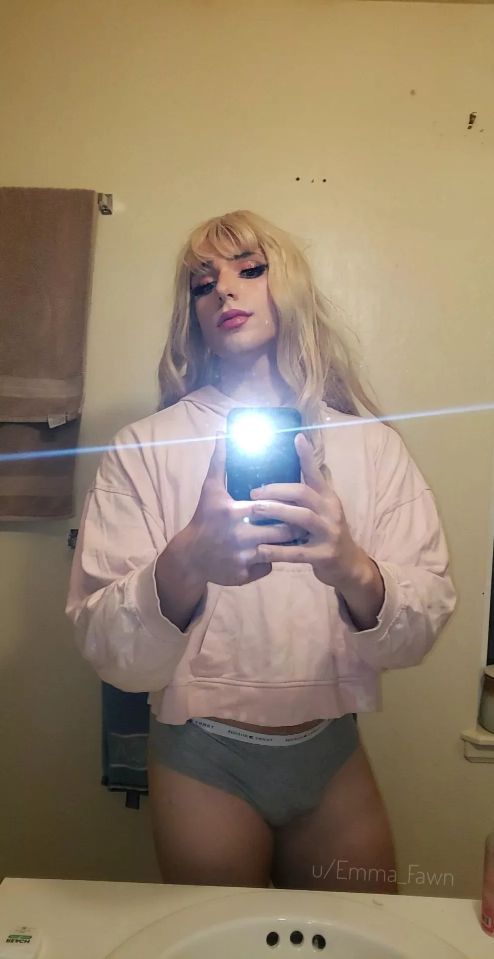 Would you be friends with a girl like me? 🥺 posted by Emma_Fawn