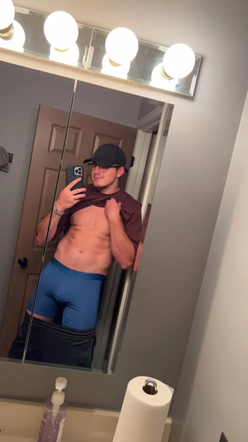 Your tounge+my abs by NTree17